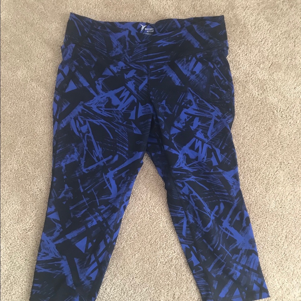 Old Navy Active High Waist Plus Size Crops - XL